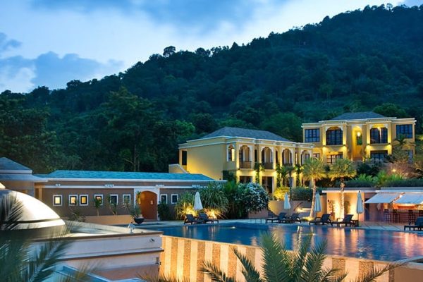 wellness retreat
